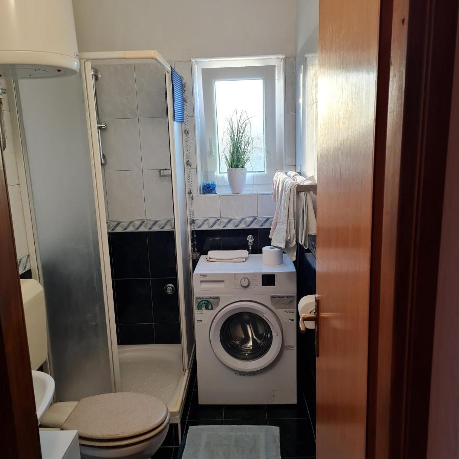 Haus Mandarina Apartment Palit Luaran gambar
